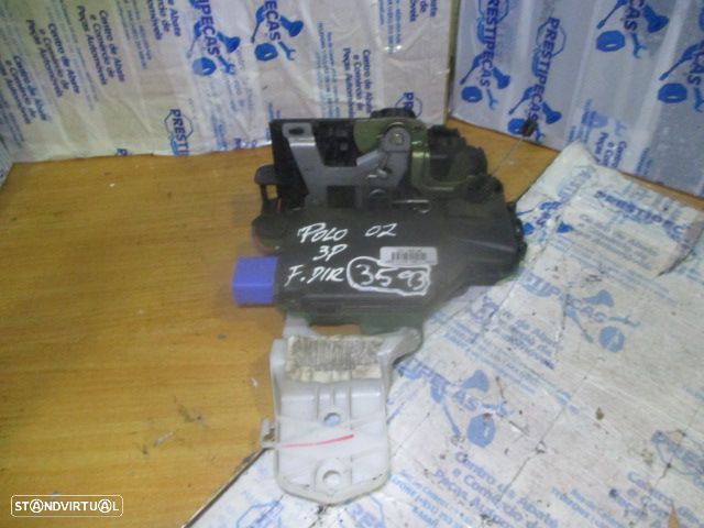 Fecho 16BPC3B1837016BP VW POLO 2002 Fd 8 Pinos - 1