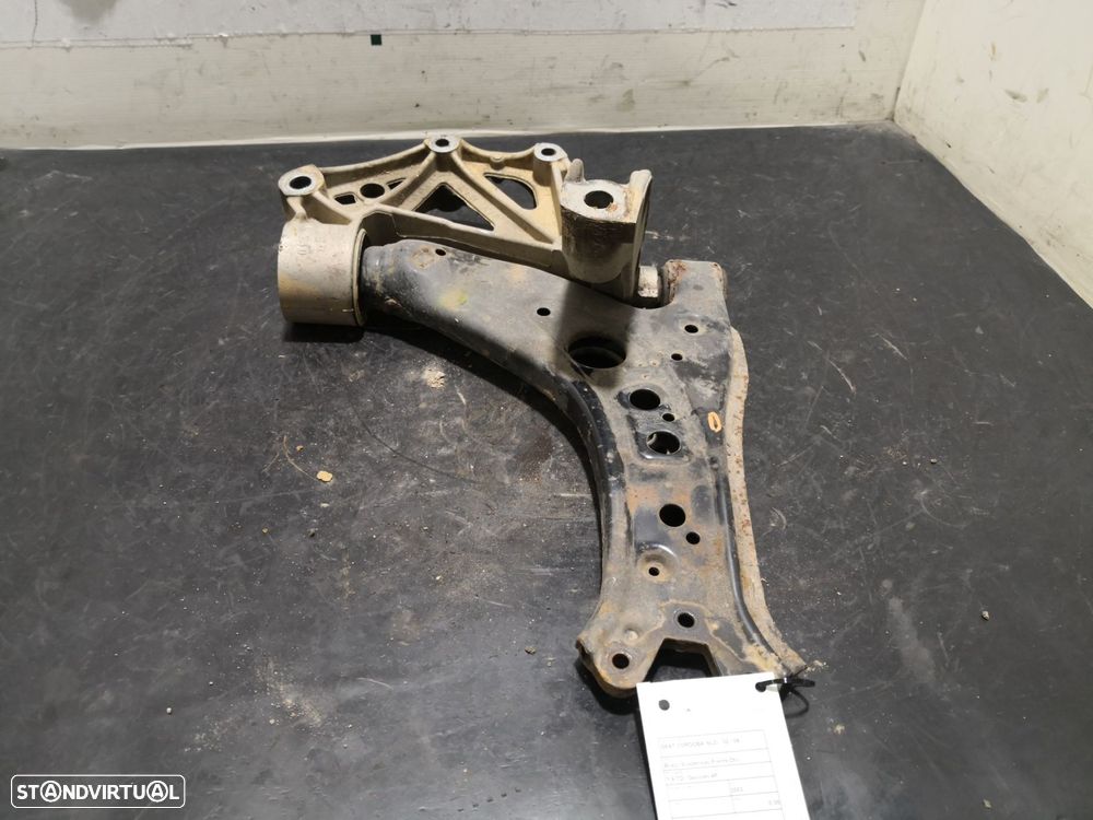 Braço Suspensão Frente Dto Seat Cordoba (6L2) - 1