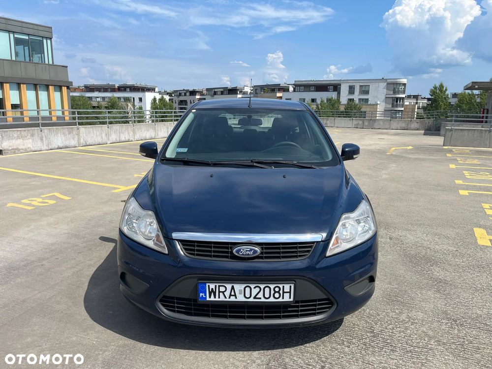 Ford Focus 1.6 Ambiente - 3