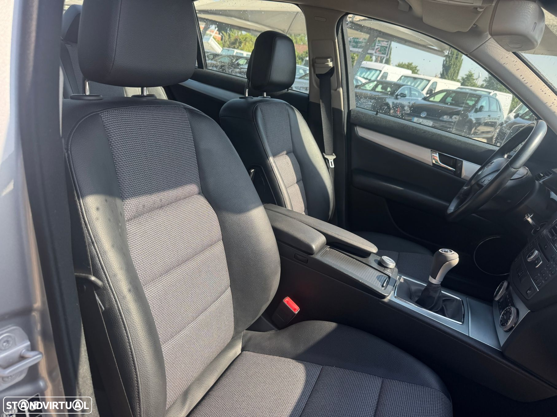 Mercedes-Benz C 220 CDi Avantgarde BlueEfficiency - 12
