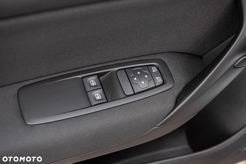 Renault Megane 1.2 Energy TCe Life - 18