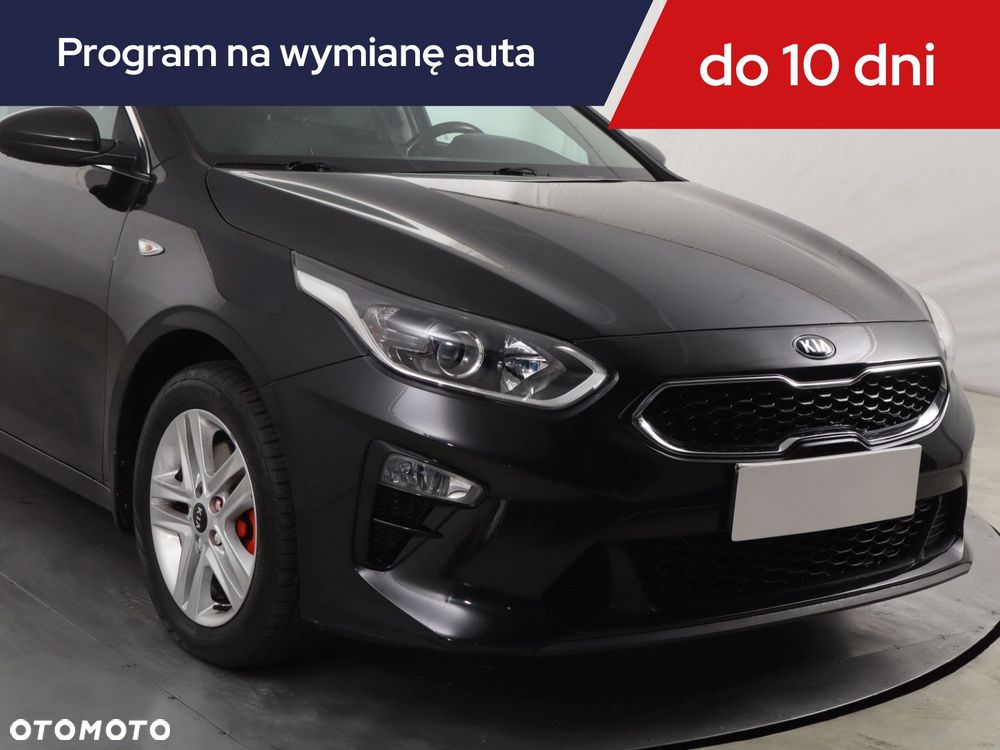 Kia Ceed - 22