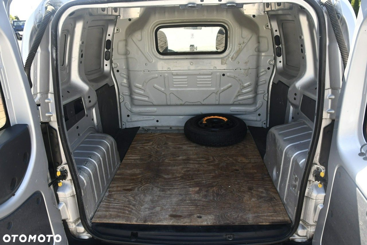 Peugeot Bipper - 16