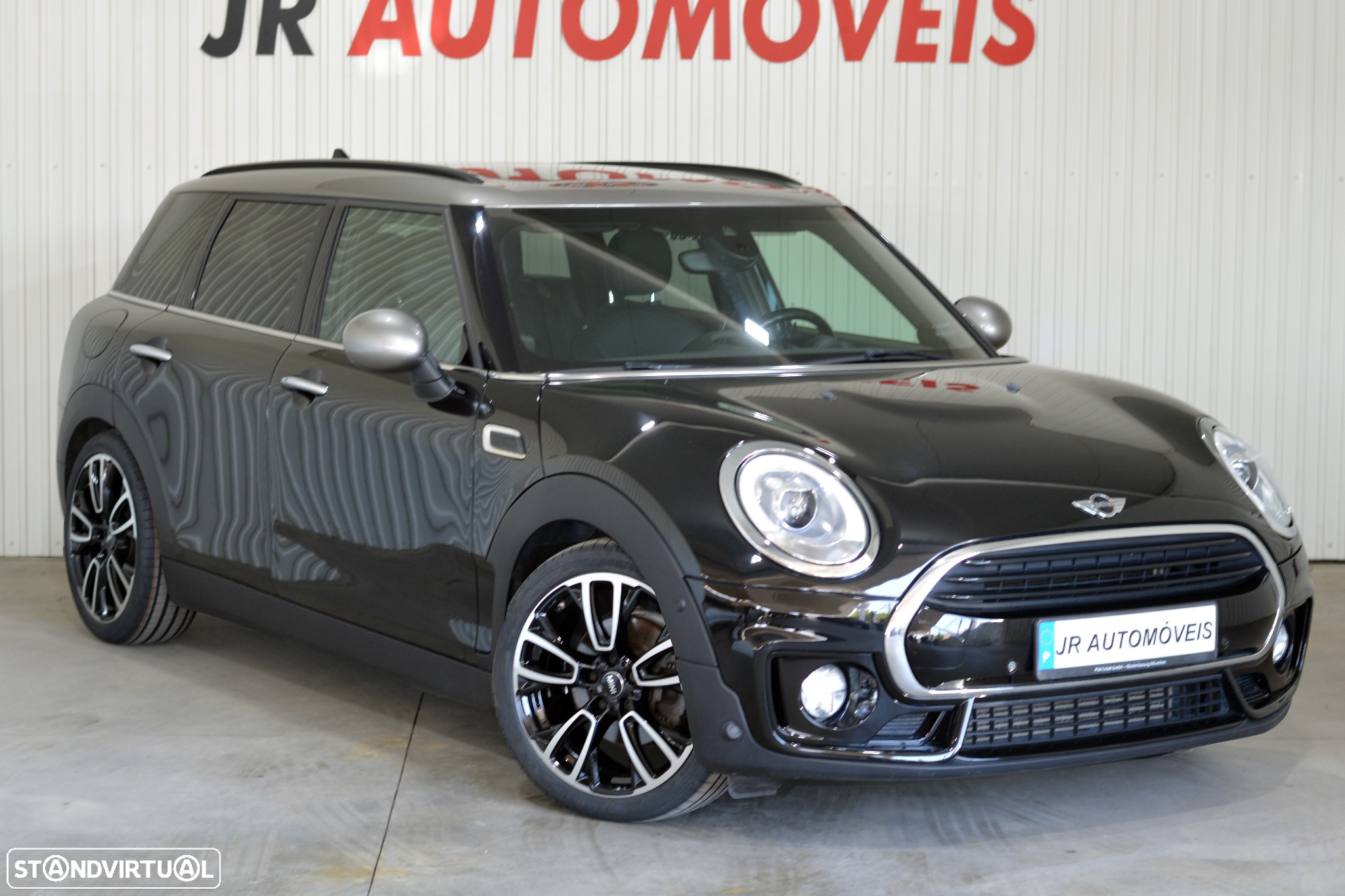 MINI Clubman Cooper D Aut. JCW - 3