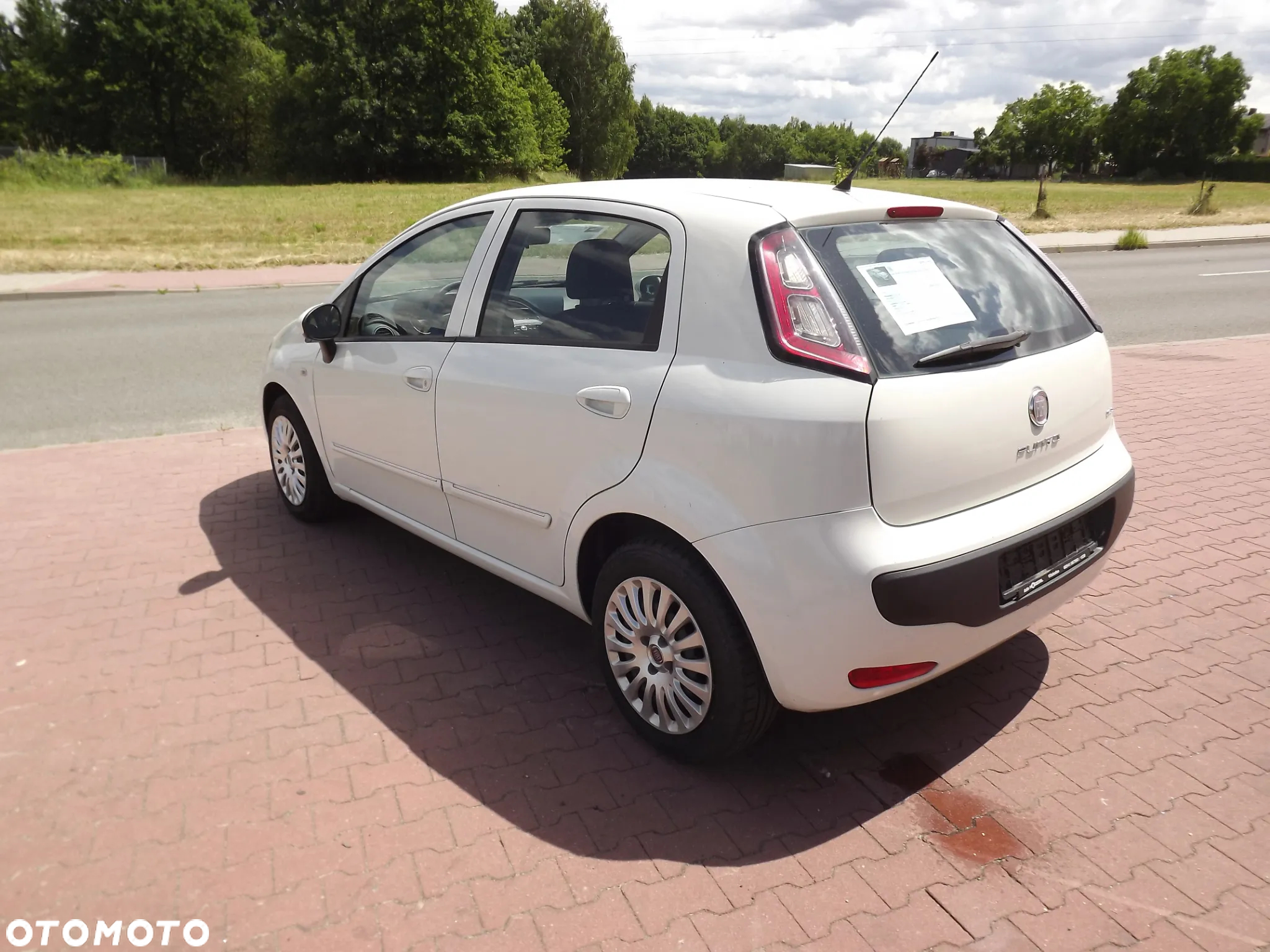 Fiat Punto Evo 1.4 8V Active - 3