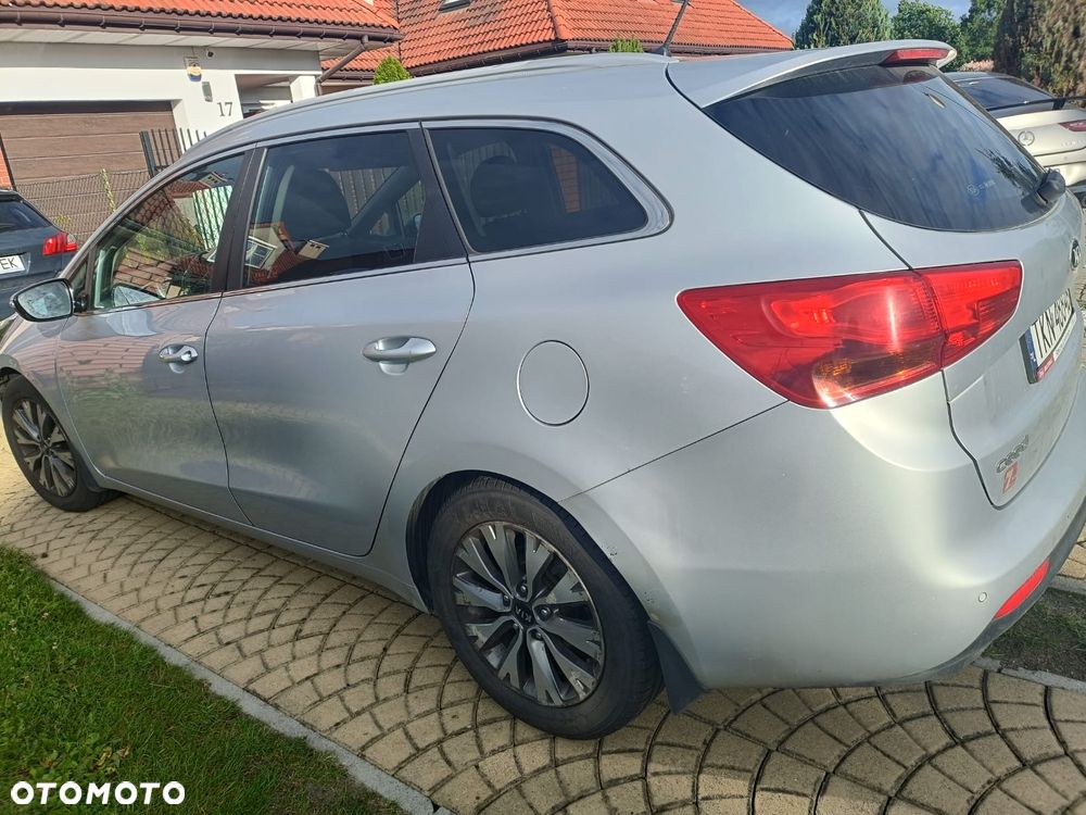 Kia Ceed 1.6 CRDi L DCT - 3