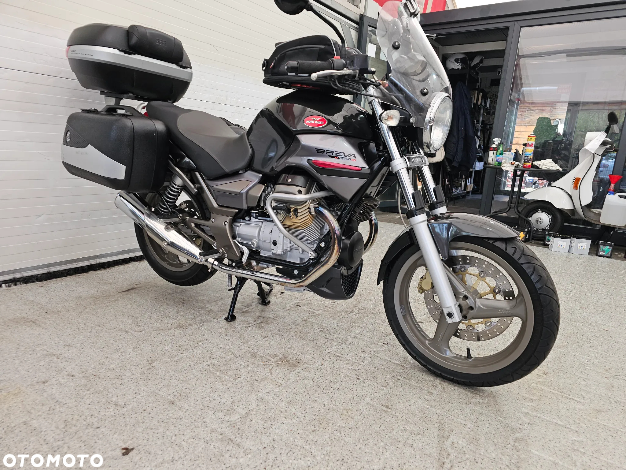 Moto Guzzi Breva - 18