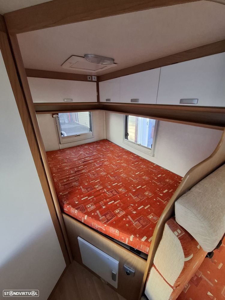 Ford Transit Blucamp - 13