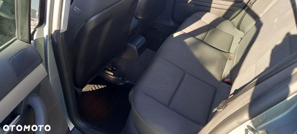 Audi A4 Avant 1.8T Quattro - 9