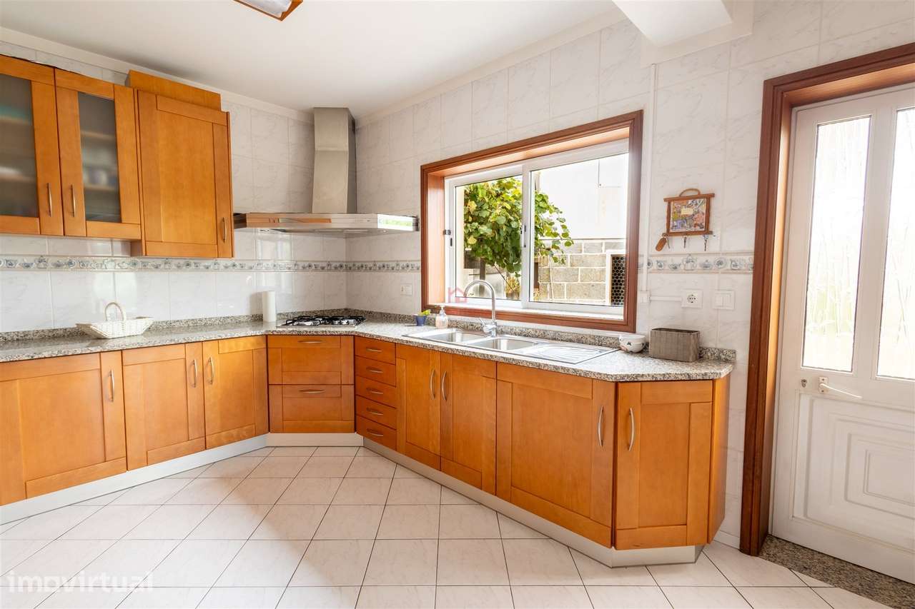 Moradia Individual T3 em Vila das Aves, Santo Tirso - Grande imagem: 3/33