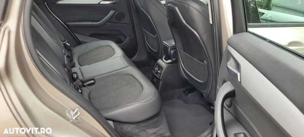 BMW X1 xDrive25e Sport Line - 12
