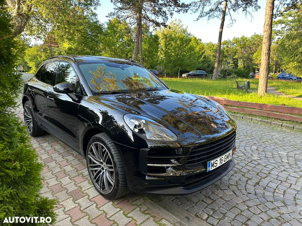 Porsche Macan - 3