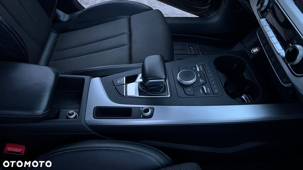 Audi A4 Avant 2.0 TDI Quattro Sport S tronic - 16
