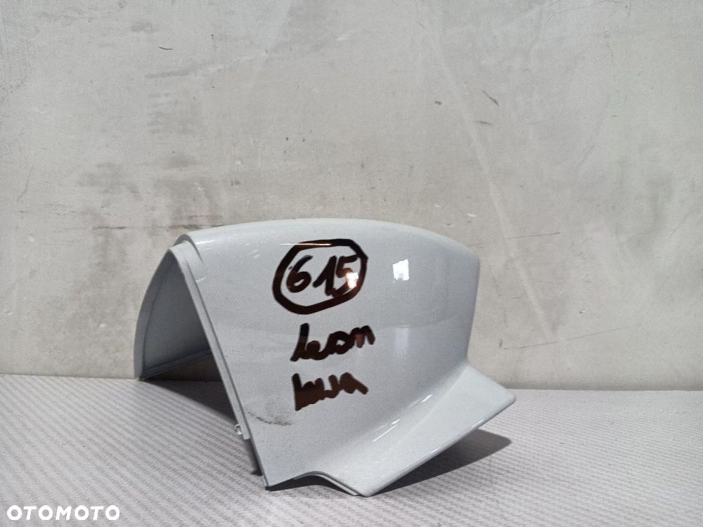 OBUDOWA LUSTERKA LEWA SEAT LEON 5F0857537 - 2