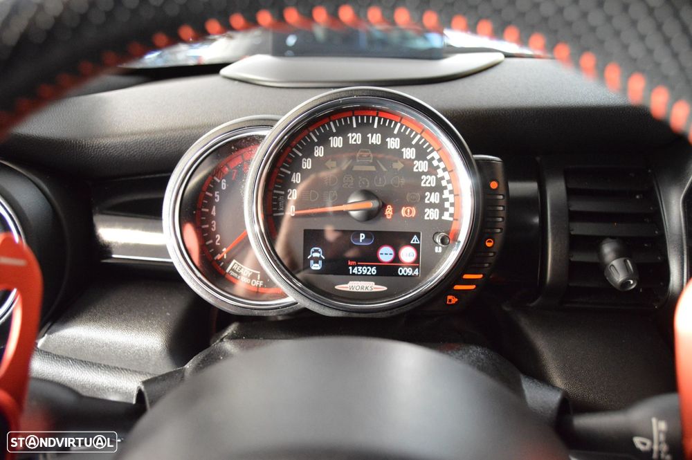 MINI 3 Portas John Cooper Works Auto Desportiva - 42