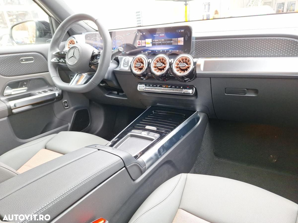 Mercedes-Benz EQB 300 4MATIC - 13
