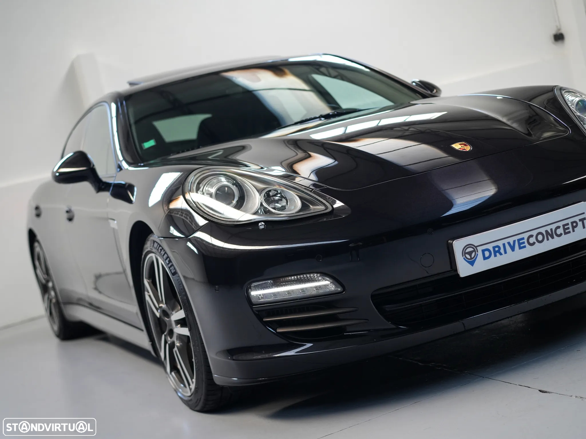Porsche Panamera Platinum Edition - 25