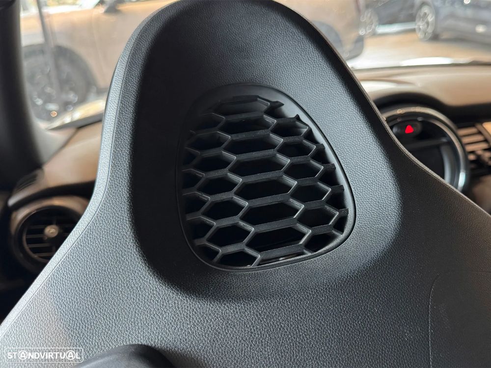 MINI 3 Portas Cooper Auto - 16