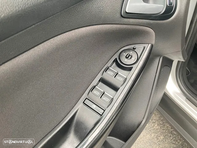 Ford Focus SW 1.5 TDCi Titanium - 27