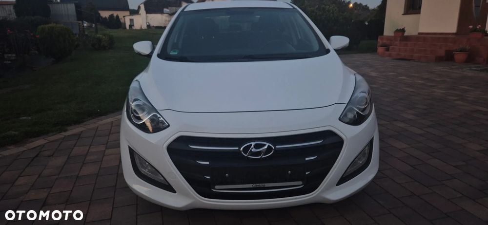 Hyundai i30 - 11