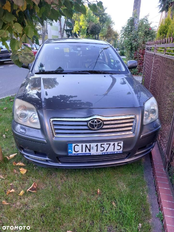 Toyota Avensis 2.0 D-4D Sol Plus - 6