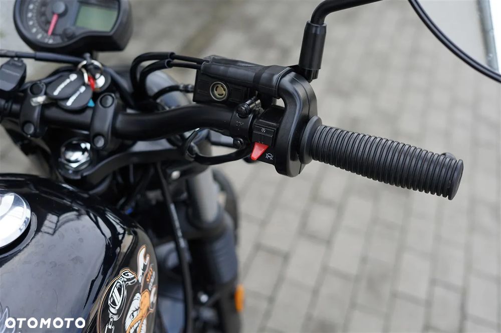 Hyosung GV - 14