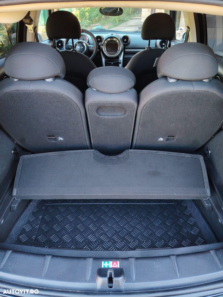Mini Countryman Cooper D - 22