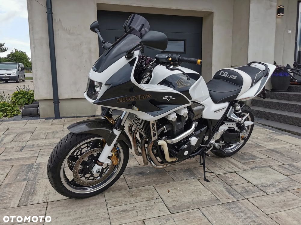 Honda CB - 31