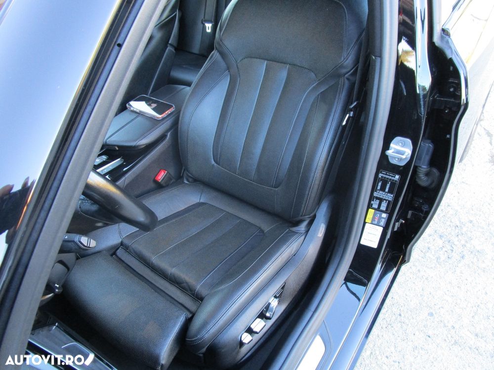 BMW Seria 5 530e xDrive Aut. Luxury Line - 25