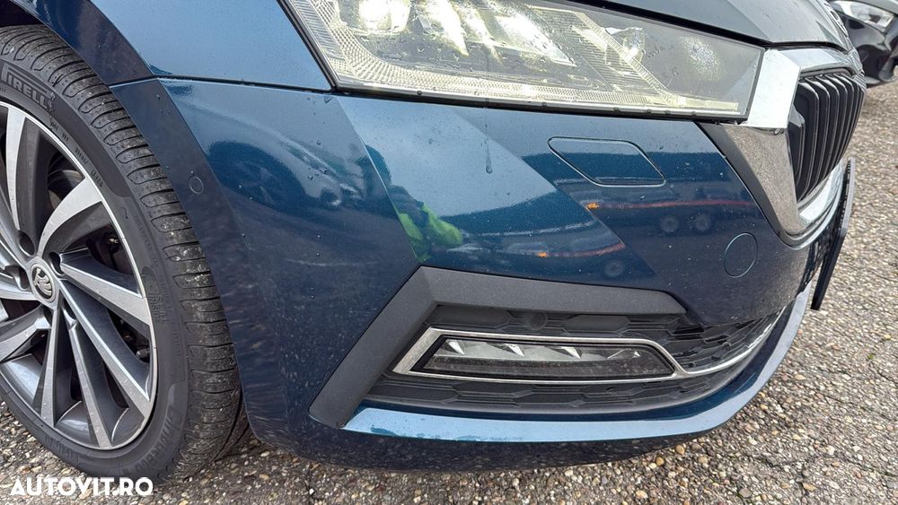 Skoda Octavia Combi 2.0 TDI (Green tec) DSG Style - 19