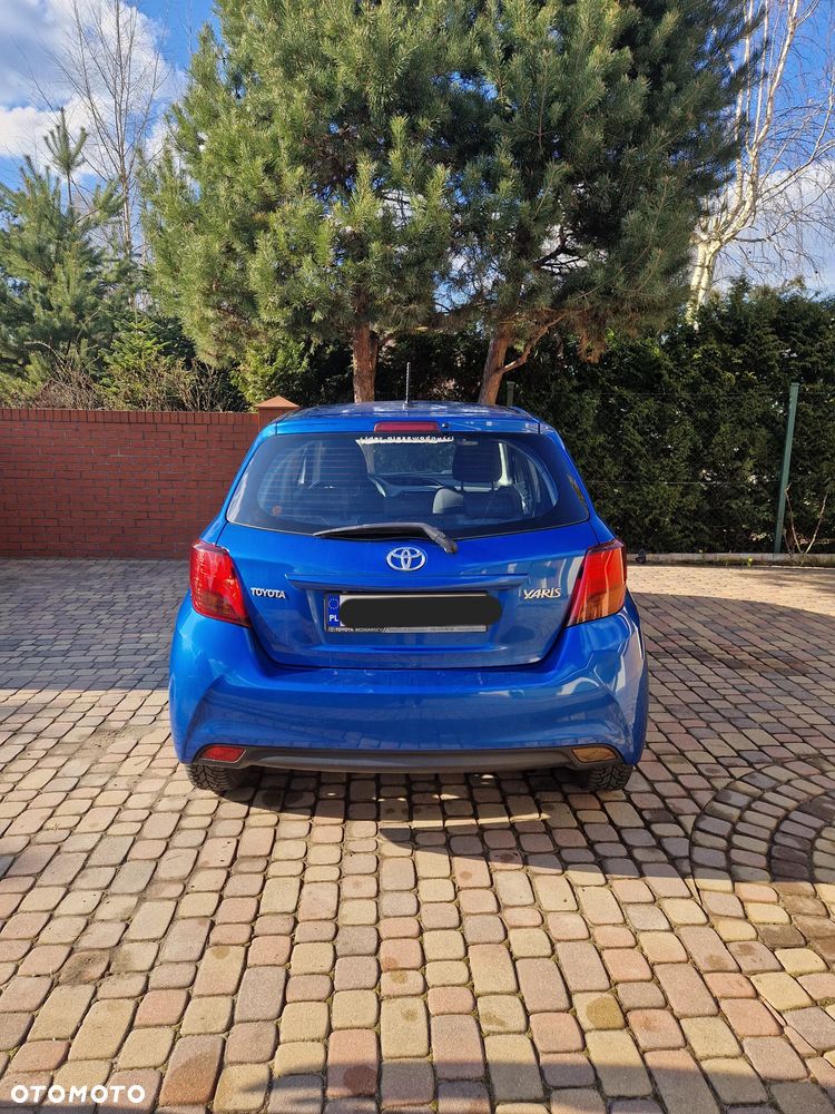 Toyota Yaris 1.33 Premium - 6