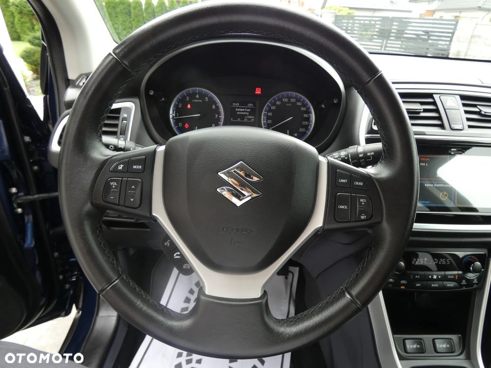 Suzuki SX4 S-Cross 1.4 T Premium - 18