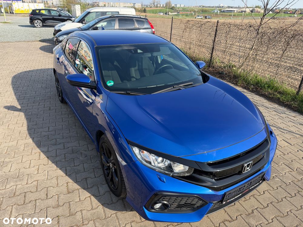 Honda Civic 1.0 T Comfort Sport Line - 11