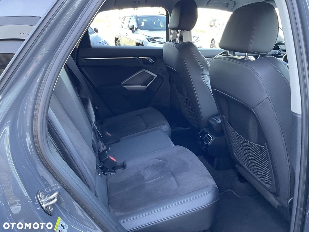 Audi Q3 35 TFSI mHEV S tronic - 10
