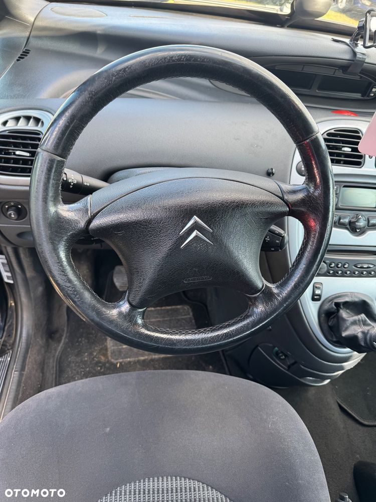 Citroën Xsara Picasso 1.6 16V Exclusive - 17