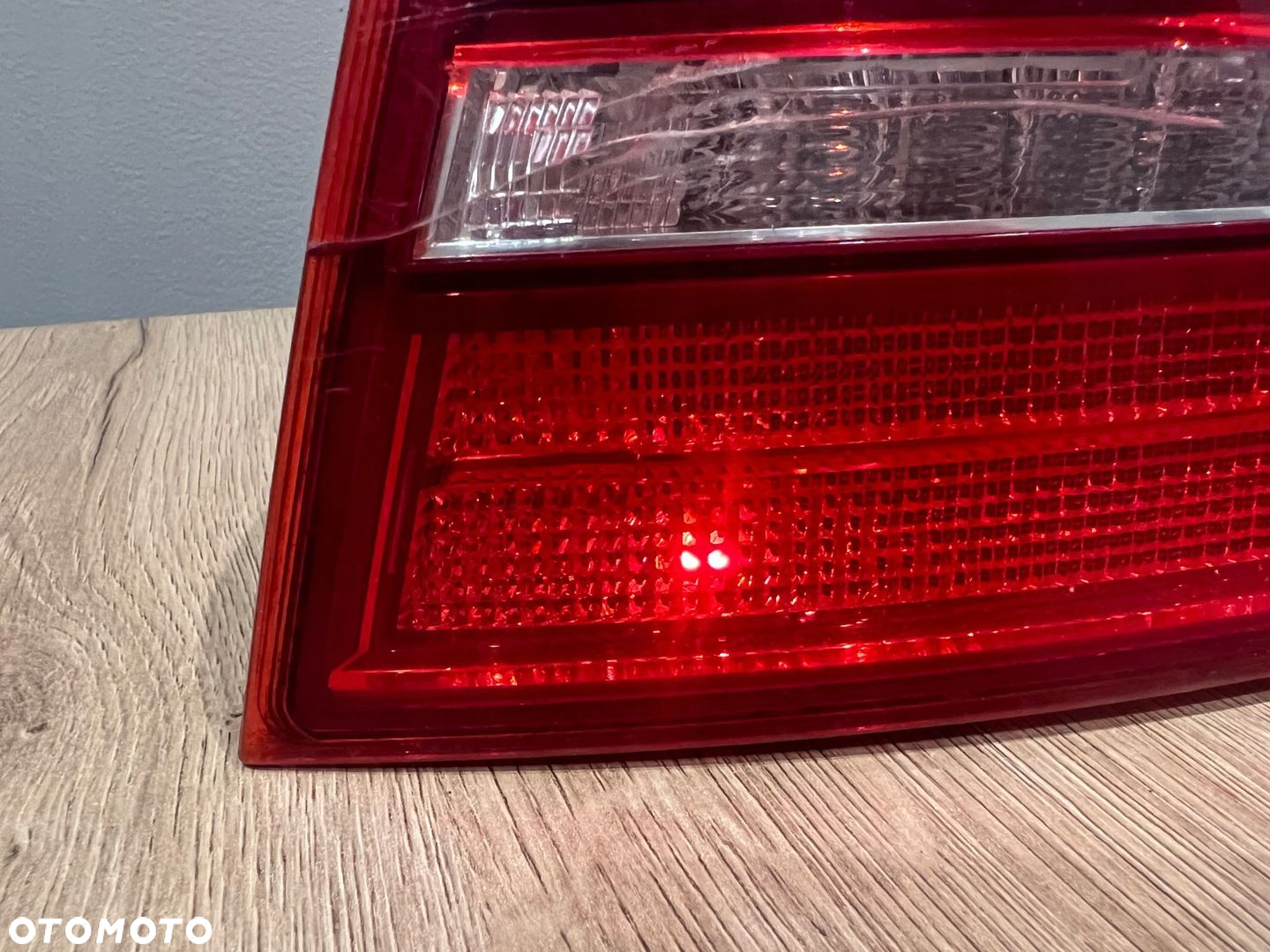 LAMPA PRAWA PRAWY TYŁ LED 4E0945096H AUDI A8 D3 II LIFT - 2
