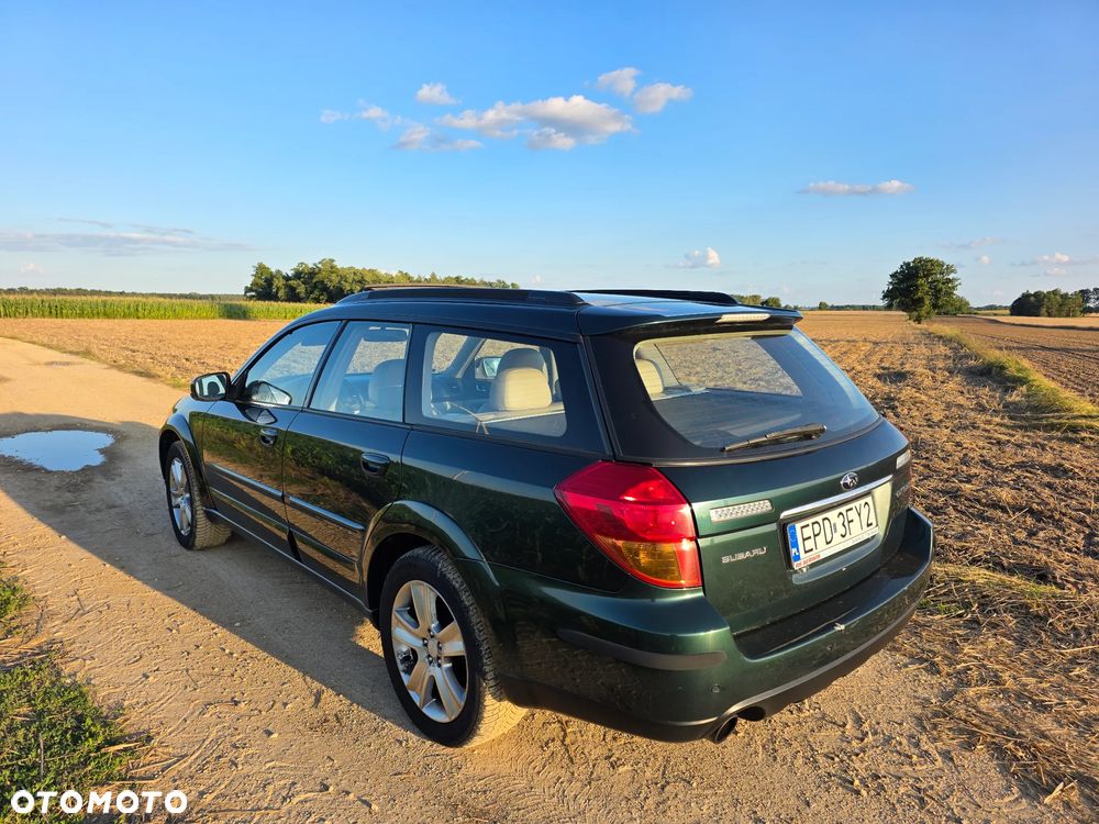 Subaru Outback 3.0R Automatik Exclusive - 4
