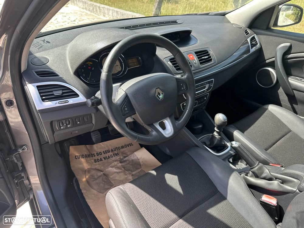Renault Mégane Sport Tourer 1.5 dCi Dynamique - 12