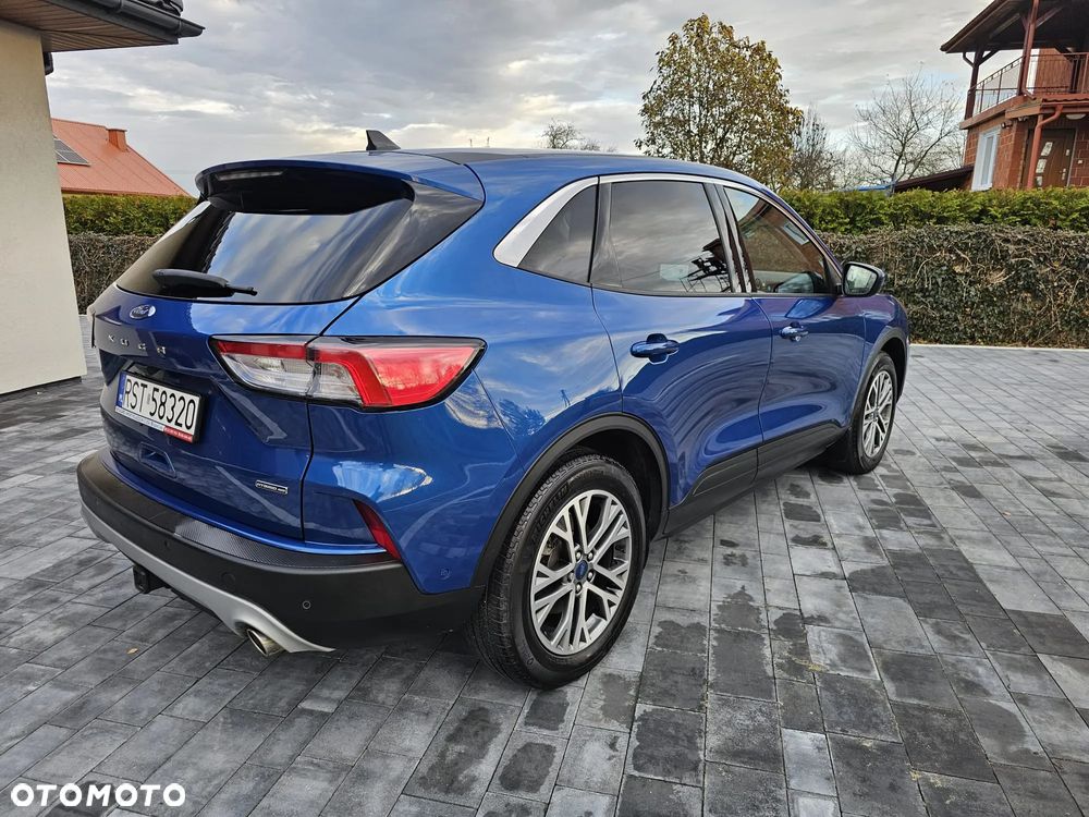 Ford Kuga - 11