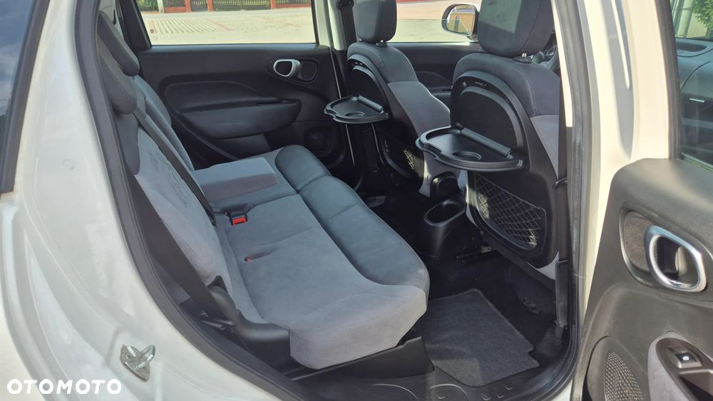 Fiat 500L 1.4 16V Urban Edition - 8