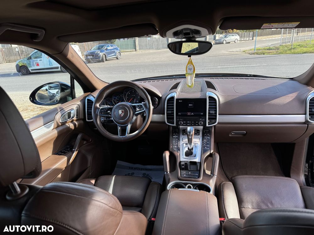 Porsche Cayenne Tiptronic S - 7