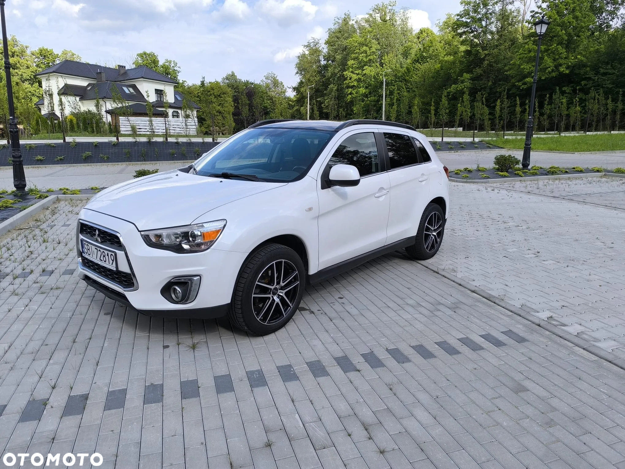 Mitsubishi ASX - 5