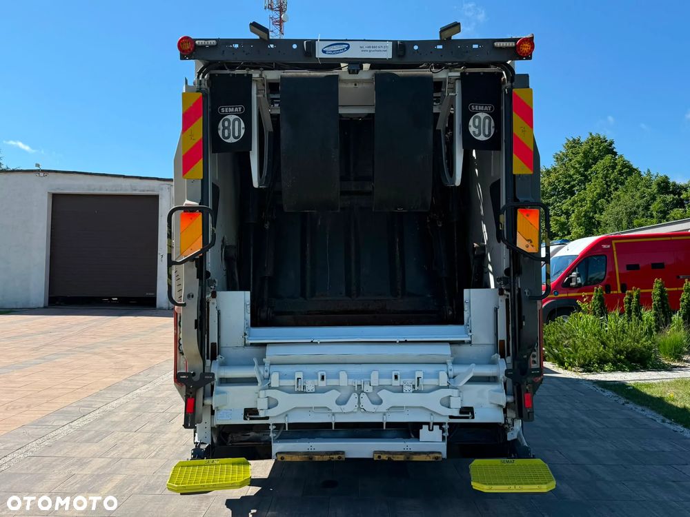 Renault Premium - 6