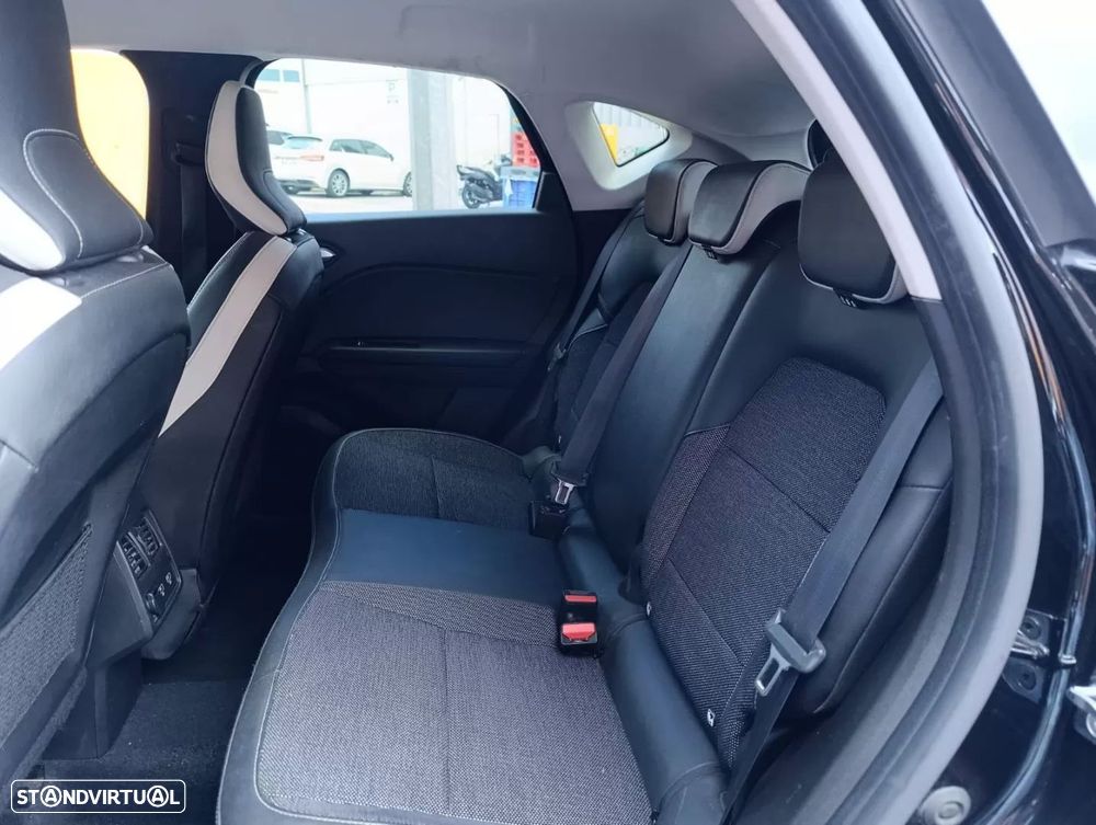 Renault Captur 1.0 TCe Techno - 28