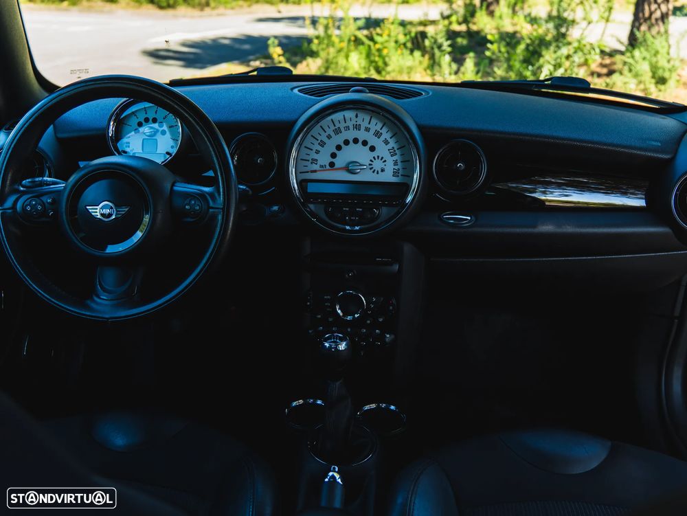 MINI 3 Portas Cooper D - 20