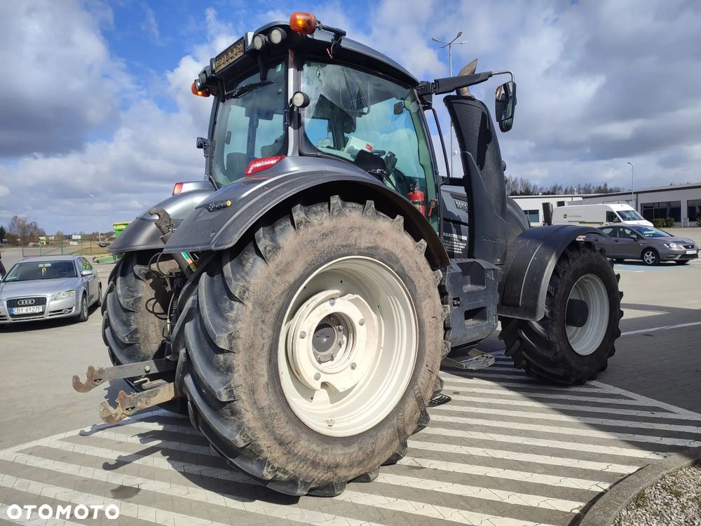 Valtra T214 Versu - 4