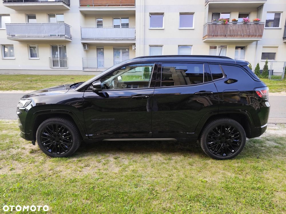 Jeep Compass - 2