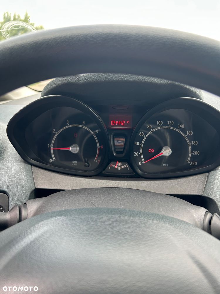Ford Fiesta 1.25 Gold X - 8