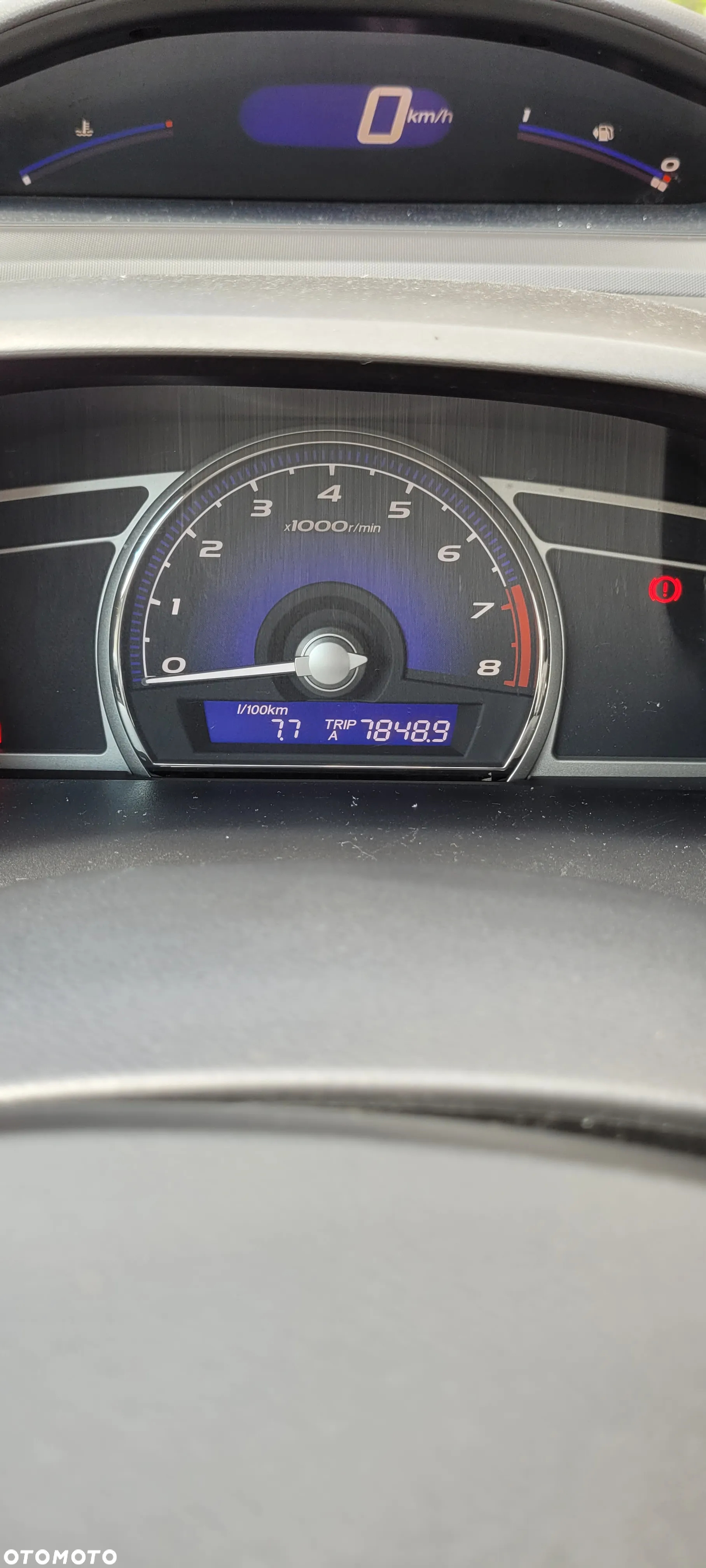 Honda Civic 1.8 Comfort - 8