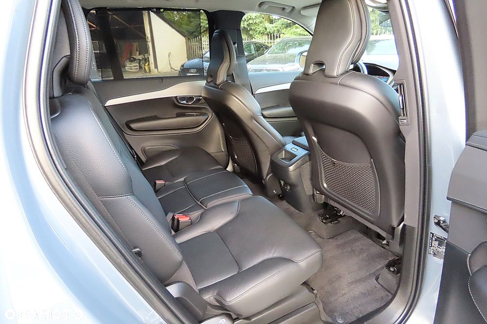 Volvo XC 90 B5 B AWD Ultimate Bright - 27